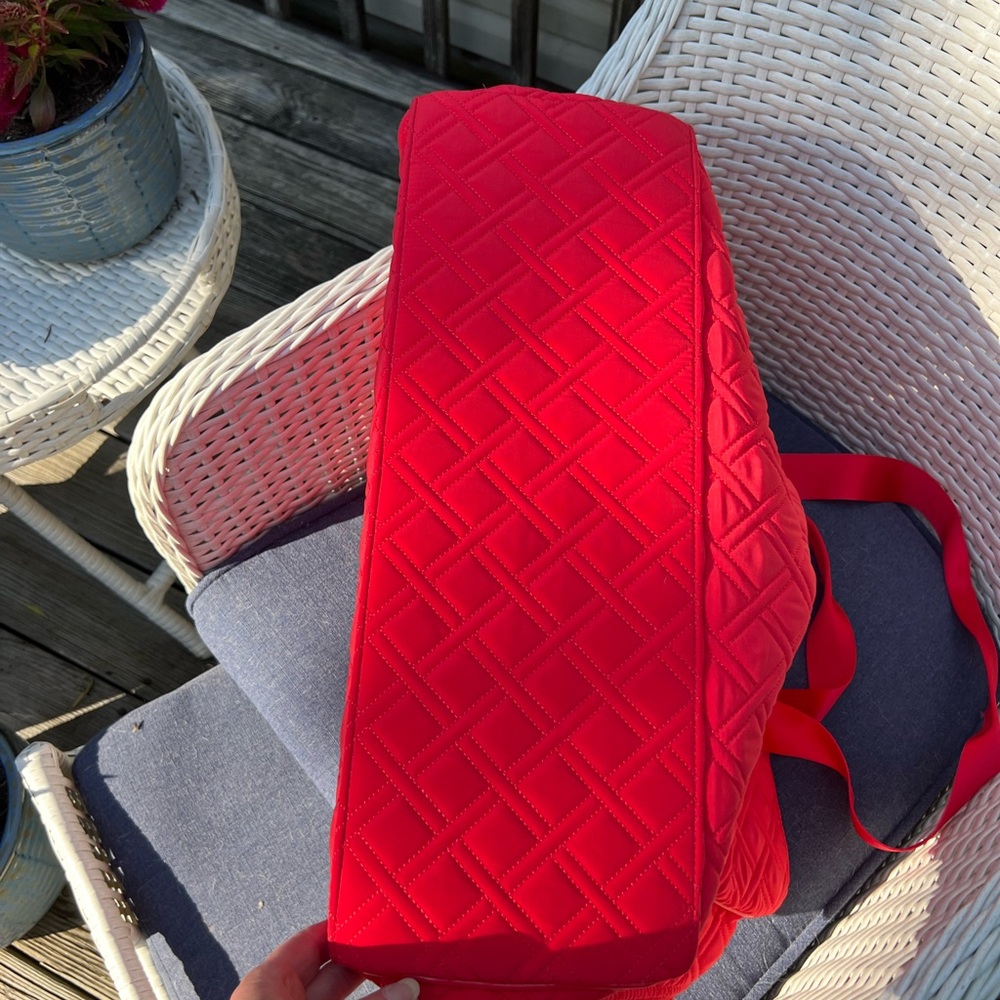 Vera Bradley Vibrant Red Quilted Travel Bag - Picture 8 of 13